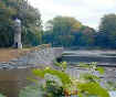comopark1.jpg (10399 bytes)