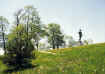 statue.jpg (38819 bytes)