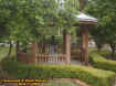 daytimegazebo.jpg (51183 bytes)