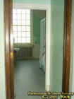 boysbathroom.jpg (18530 bytes)