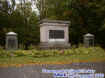 closeupofmemorials.jpg (30499 bytes)