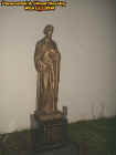 mdstatue.jpg (32632 bytes)