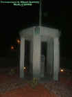 warmonument.jpg (21927 bytes)