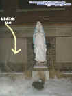 statueecto2.jpg (19687 bytes)