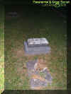 brokengrave1.jpg (37716 bytes)