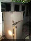 fridge.jpg (23270 bytes)