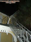 metalstairs1.jpg (31190 bytes)