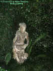 woodsstatue.jpg (64010 bytes)