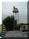 disneytower.jpg (23582 bytes)