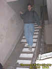 0markonstairs.jpg (24124 bytes)
