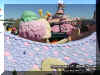 catnthehat6.jpg (44920 bytes)