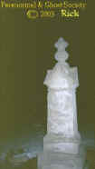 tallstonewithurnontop.jpg (15589 bytes)